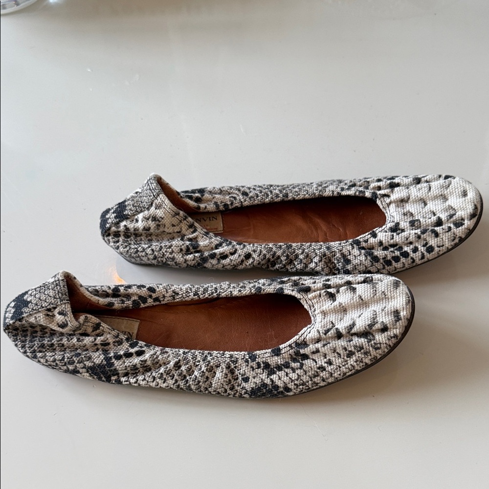 Lanvin Black and Cream Snakeskin Flats